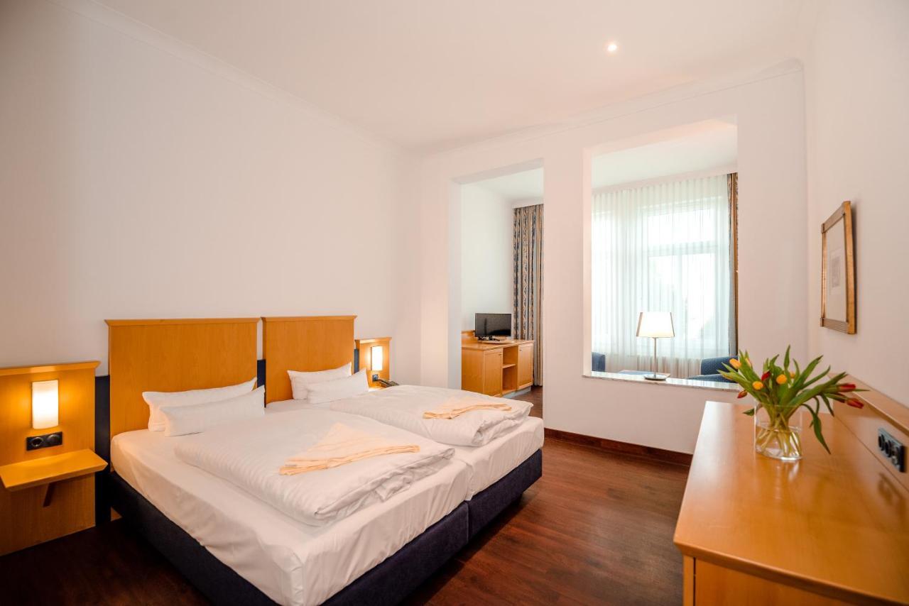 Hotel Asgard'S Meereswarte Zinnowitz Extérieur photo